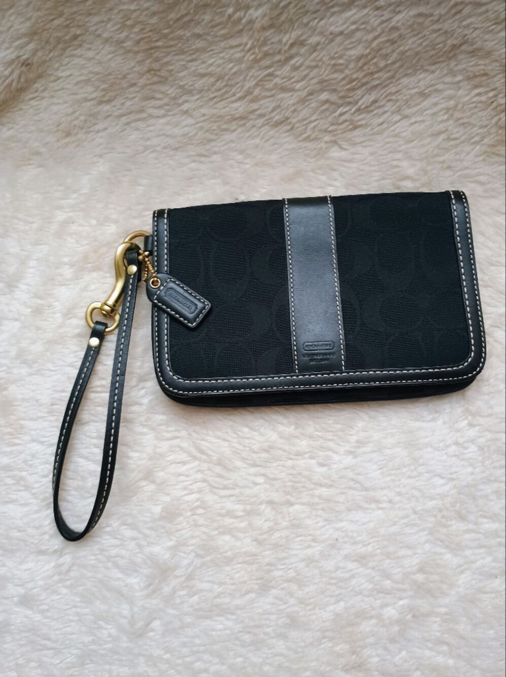 Coach Vintage Black Signature Jacquard Wristlet Wallet with Center Leather Strip